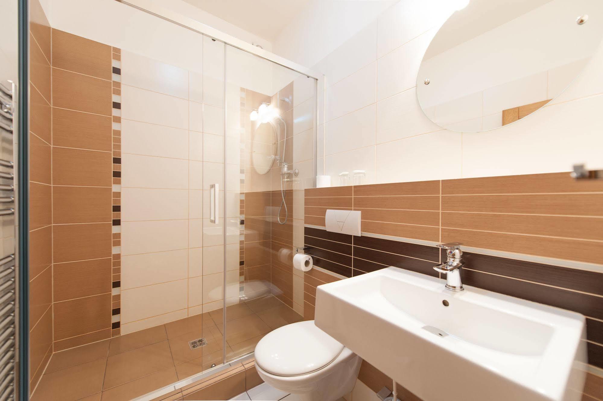 Hotel V Centru Ceske Budejovice Dış mekan fotoğraf