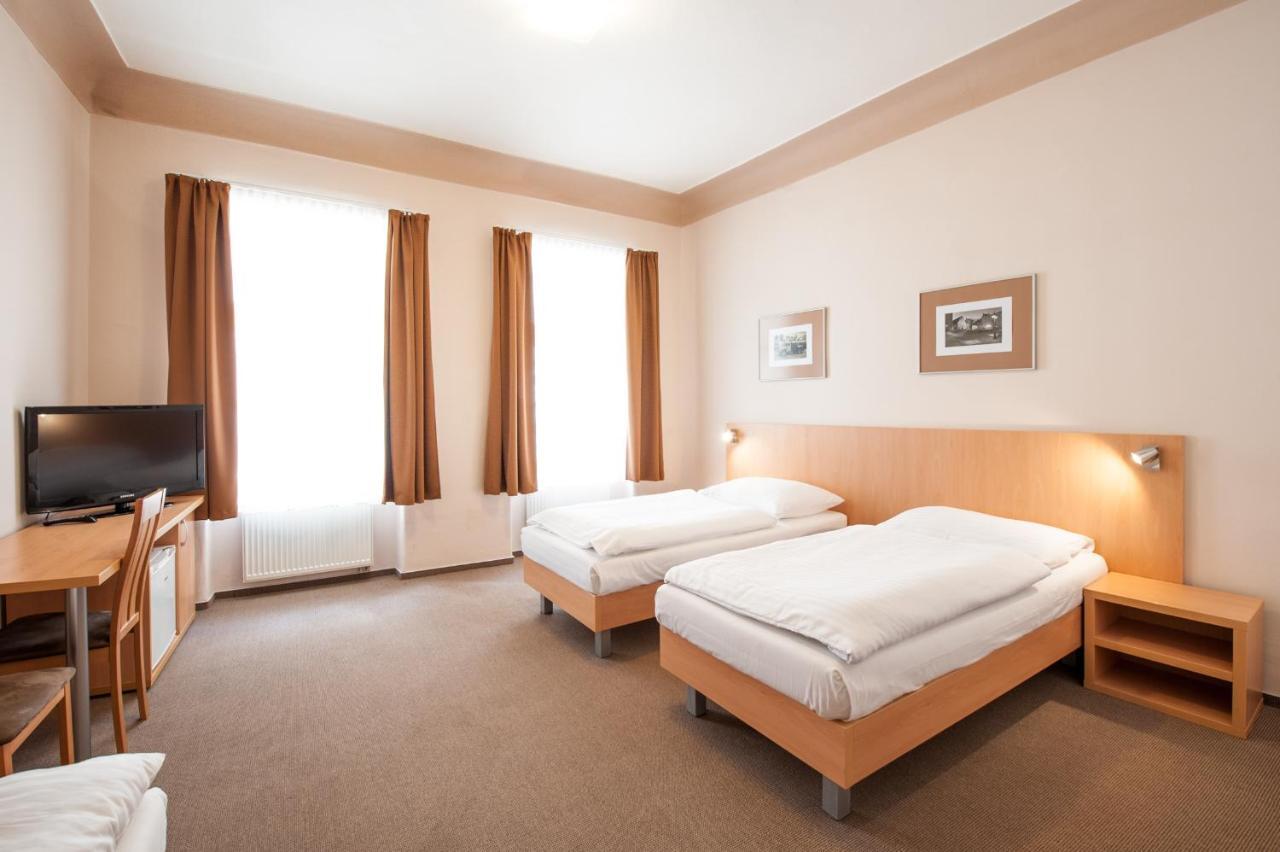 Hotel V Centru Ceske Budejovice Dış mekan fotoğraf