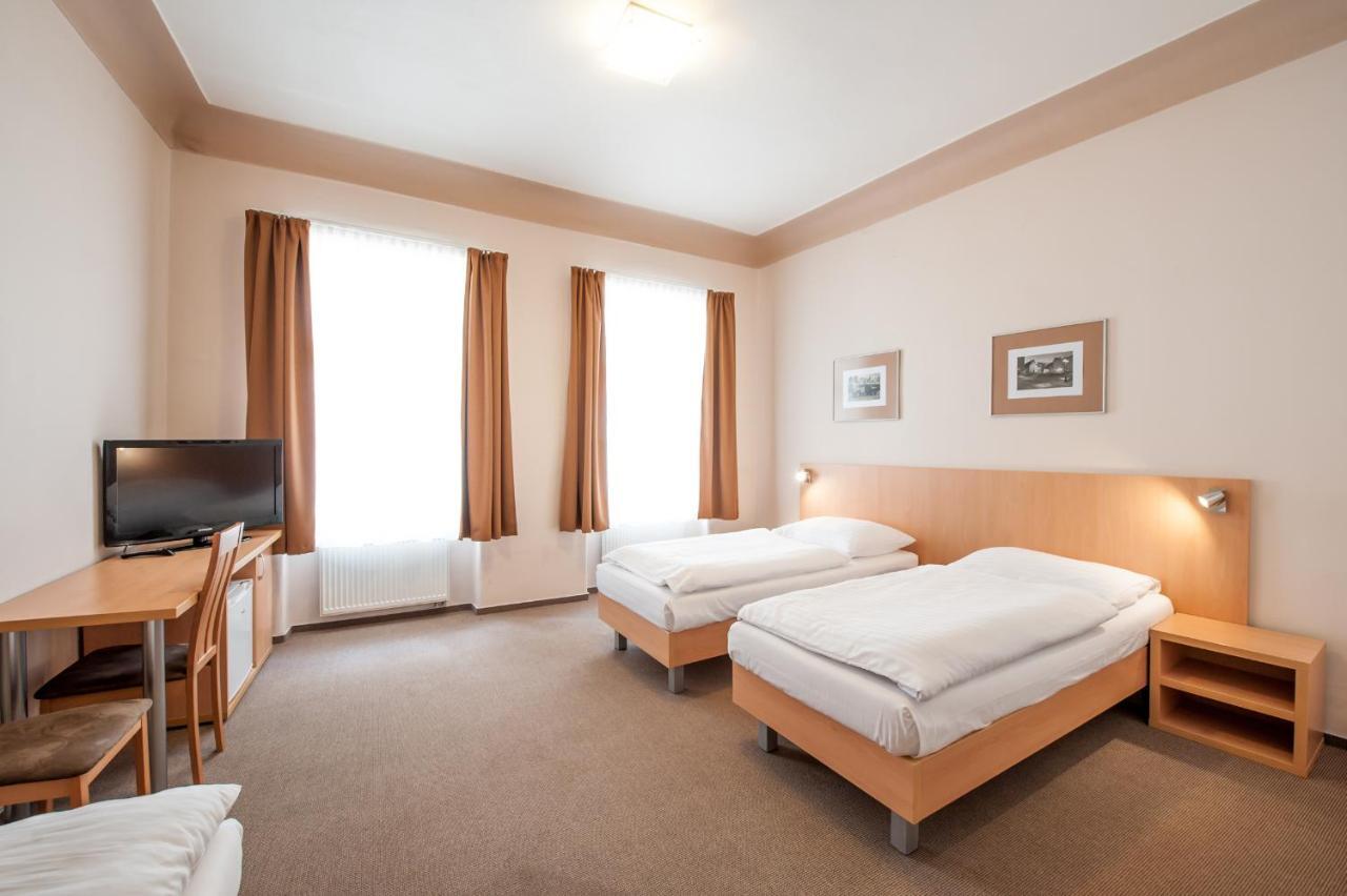 Hotel V Centru Ceske Budejovice Dış mekan fotoğraf